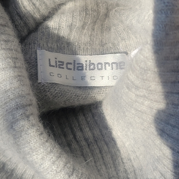 Liz Claiborne Vintage Angora Lambswool Sweater - Picture 10 of 15
